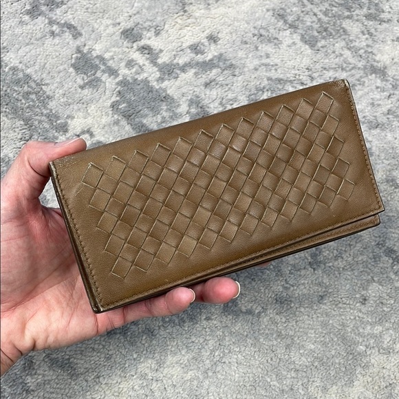Bottega Veneta Intrecciato Long Wallet Bifold Milk Chocolate Brown Woven Leather - Picture 1 of 17